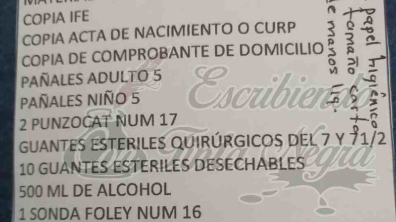PIDEN HASTA PAPELERÍA EN HOSPITAL DE COSCOMATEPEC