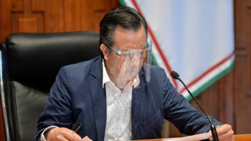 GOBERNADOR PIDE A AYUNTAMIENTOS APROBAR REESTRUCTURACIÓN DE DEUDA