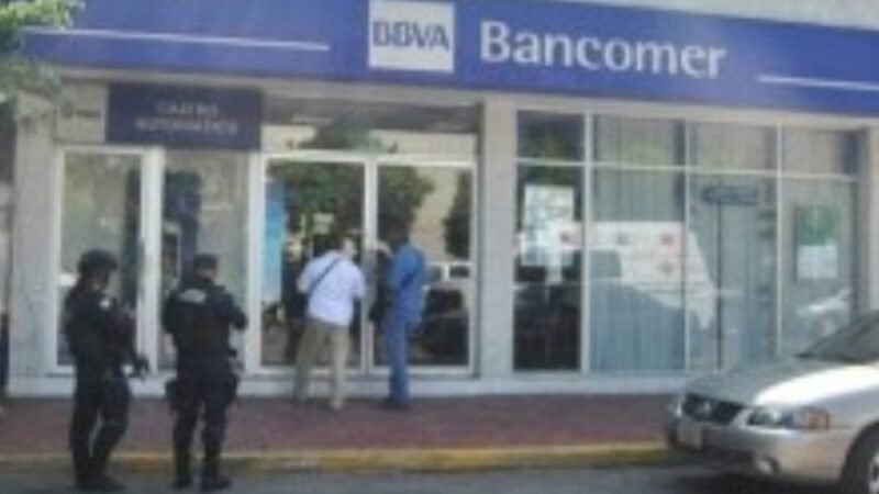 ASALTAN A EMPLEADO DE CONSTRUCTORA; LE QUITAN MILLÓN Y MEDIO