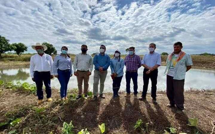 CONSTRUYEN DEPÓSITOS DE AGUA EN TENAMPA