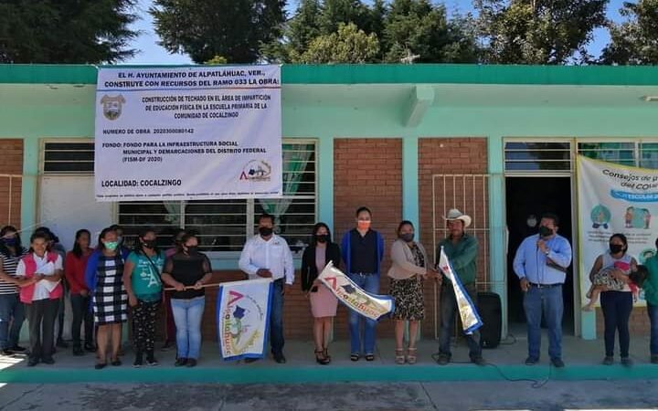 INICIAN TECHADO EN PRIMARIA DE COCALZINGO