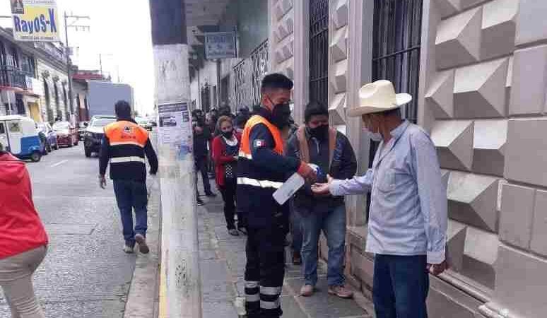 HUATUSQUEÑOS HACEN CASO OMISO A RECOMENDACIONES SOBRE COVID-19