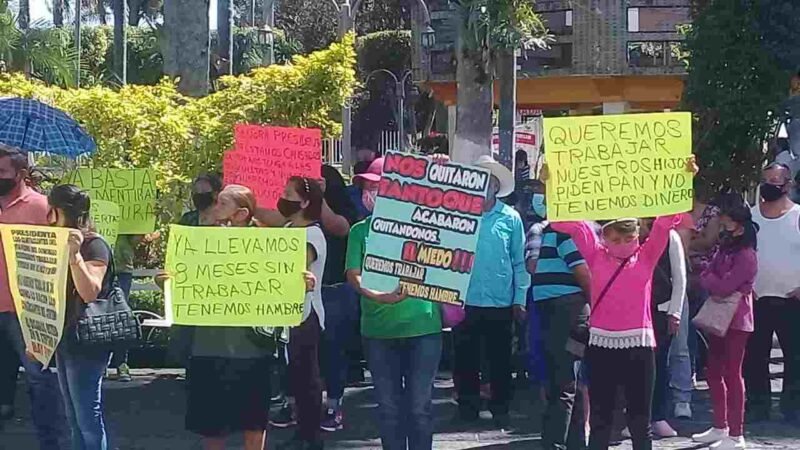 TIANGUISTAS, EN LA QUIEBRA