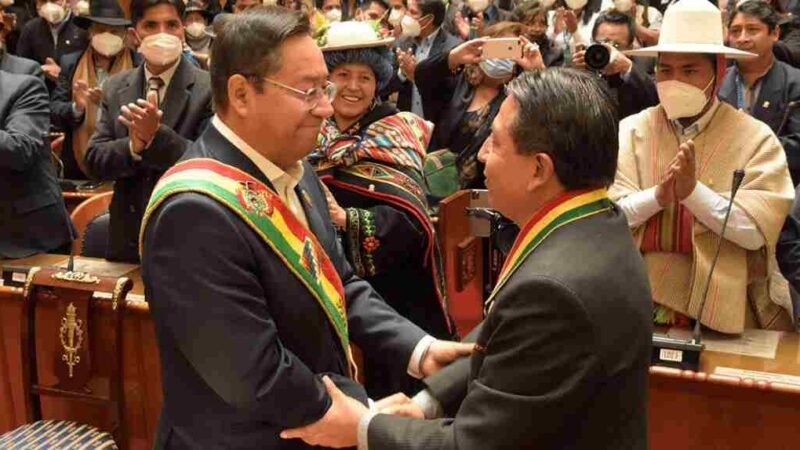 LUIS ARCE ES INVESTIDO COMO NUEVO PRESIDENTE DE BOLIVIA