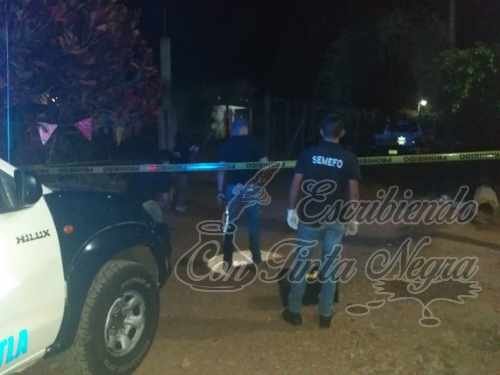 MUERE ESCUADRÓN EN LA VÍA PUBLICA
