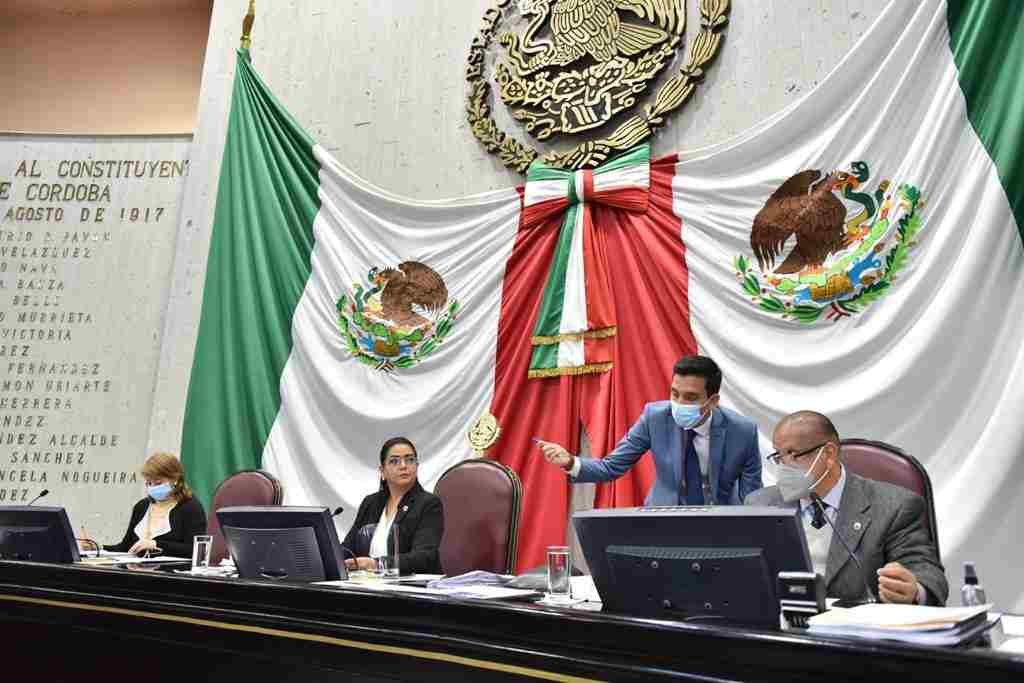 RECIBE CONGRESO INICIATIVA DEL GOBERNADOR QUE FORTALECE LA LEY GANADERA