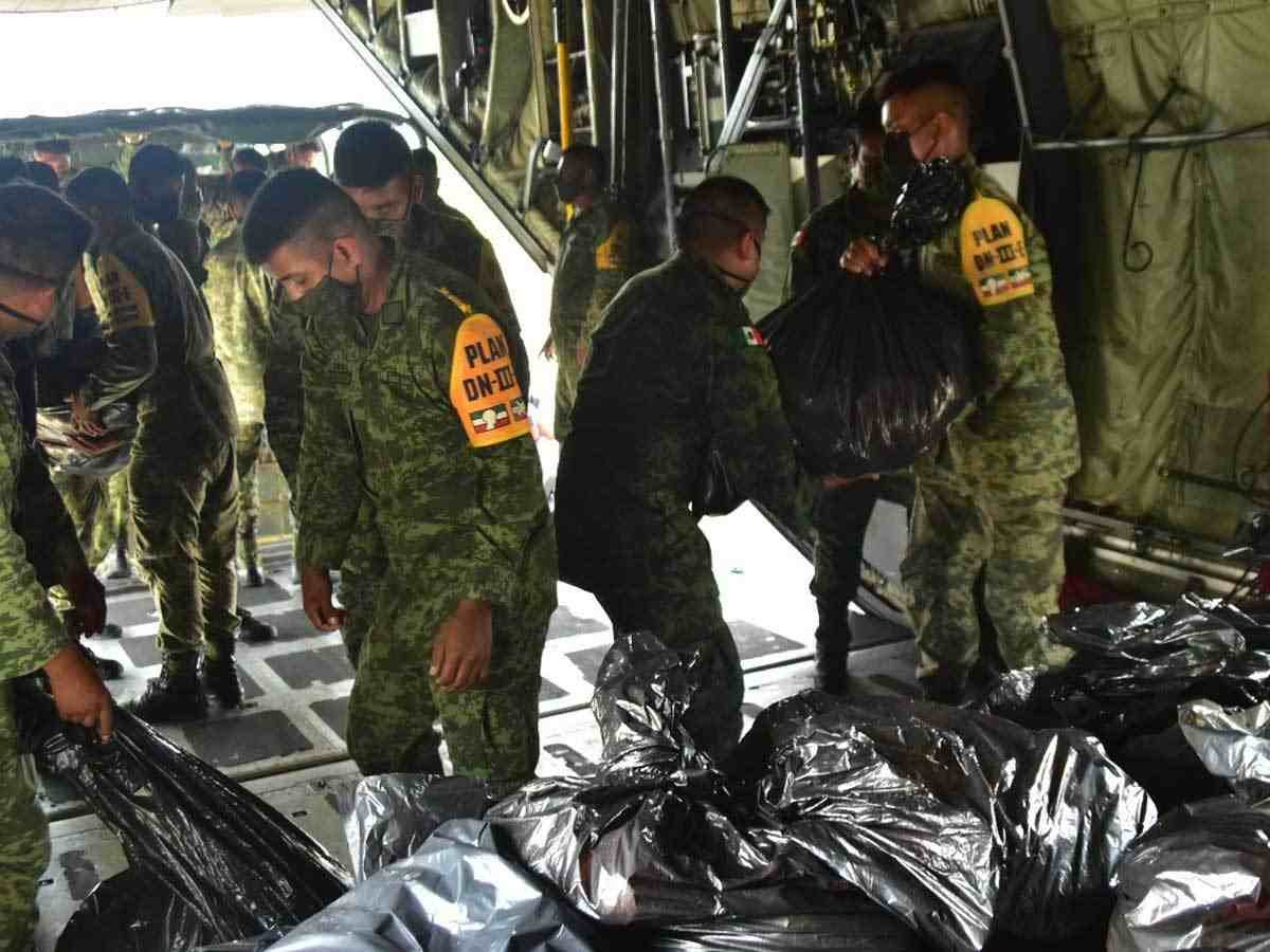 SEDENA LLEVA 205 TONELADAS DE VÍVERES A TABASCO
