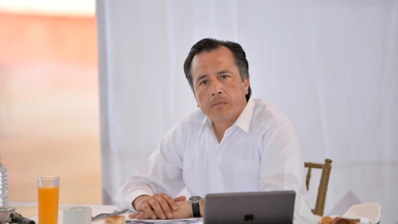 REGRESA CUITLÁHUAC GARCÍA 320 MILLONES A LA FEDERACIÓN