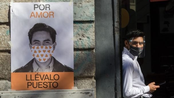MÉXICO LLEGA A LAS 101 MIL 676 MUERTES POR COVID-19