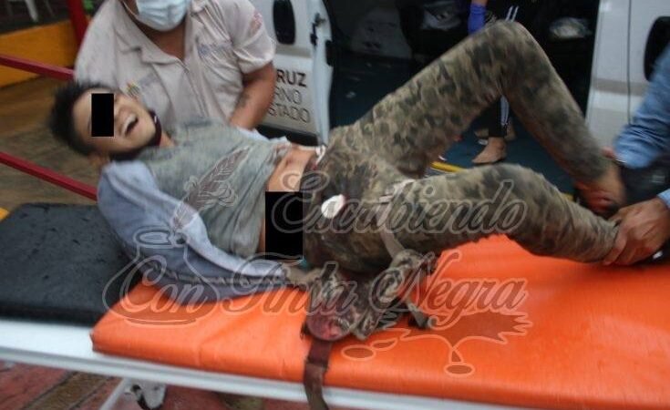 POLICÍA DETIENE A DOS ASALTANTES A BALAZOS