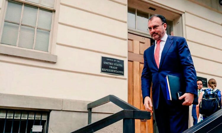 FGR NO HA RECIBIDO RECHAZO A SOLICITUD DE APREHENSIÓN CONTRA LUIS VIDEGARAY