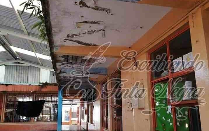 TECHO DE PRIMARIA, A PUNTO DE COLAPSAR