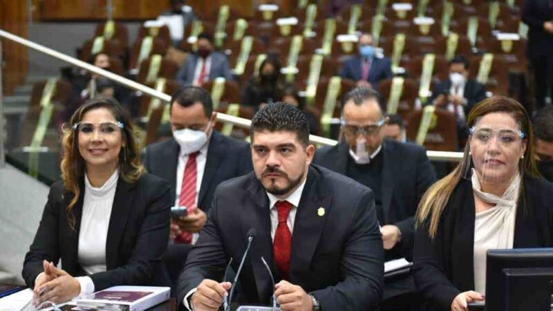 GOBIERNO, DOCENTES Y FAMILIAS GARANTIZAN EL FUTURO DE LA EDUCACIÓN: SEV