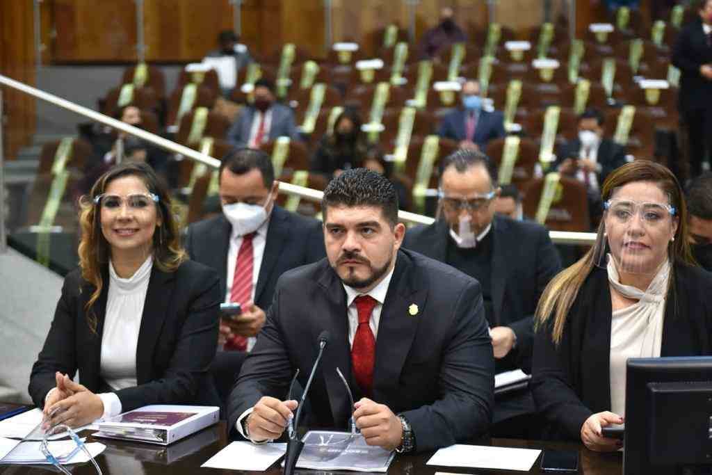 GOBIERNO, DOCENTES Y FAMILIAS GARANTIZAN EL FUTURO DE LA EDUCACIÓN: SEV