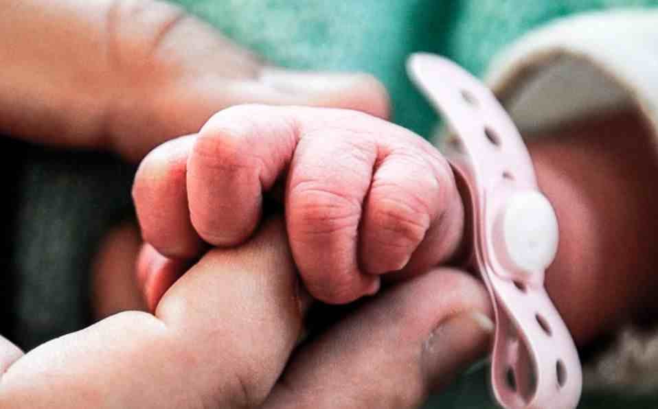 NACE BEBÉ CON ANTICUERPOS CONTRA EL COVID-19 EN SINGAPUR