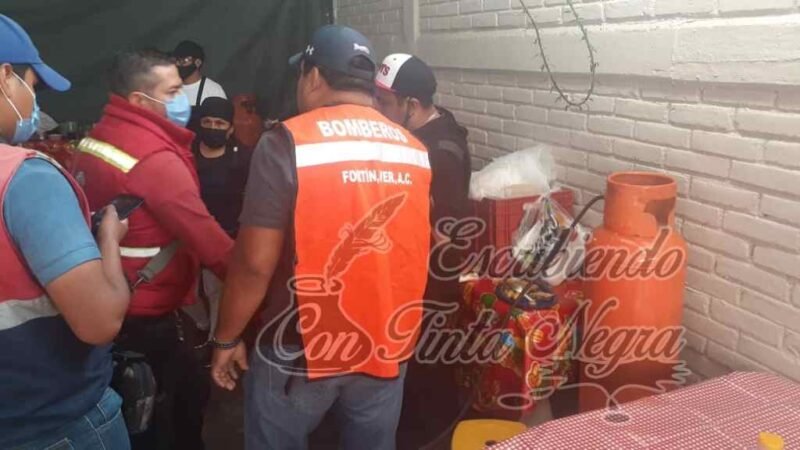 FUGA DE GAS EN TIANGUIS DE FORTÍN MOVILIZA A GRUPOS DE AUXILIO