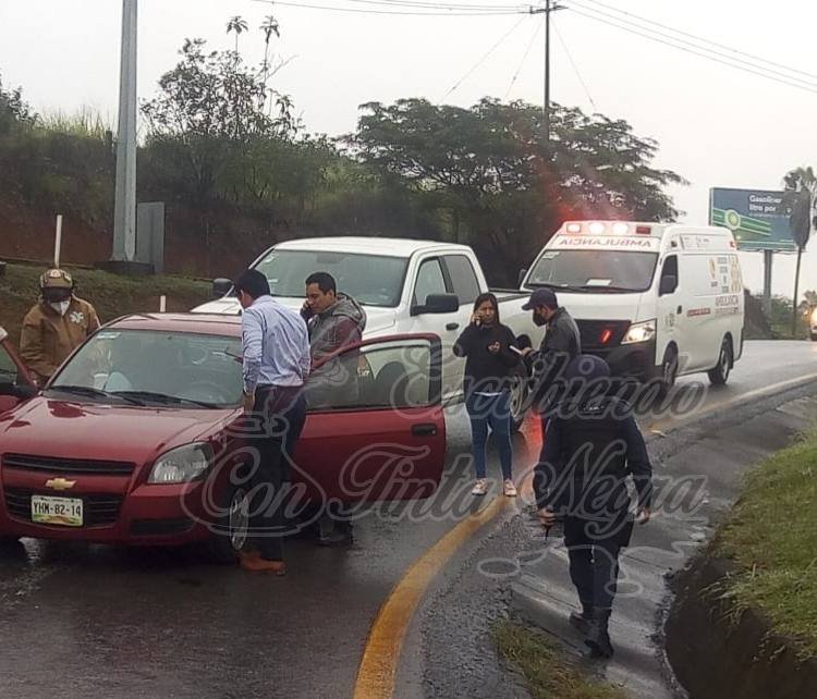 DELEGADA DE BIENESTAR PROVOCA CHOQUE