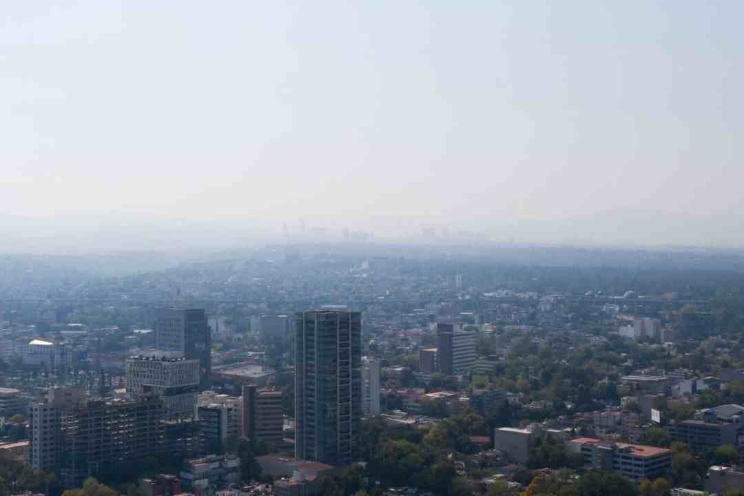 CONTAMINACIÓN DEL AIRE EN MÉXICO AUMENTA RIESGO DE MUERTE POR COVID-19: ESTUDIO