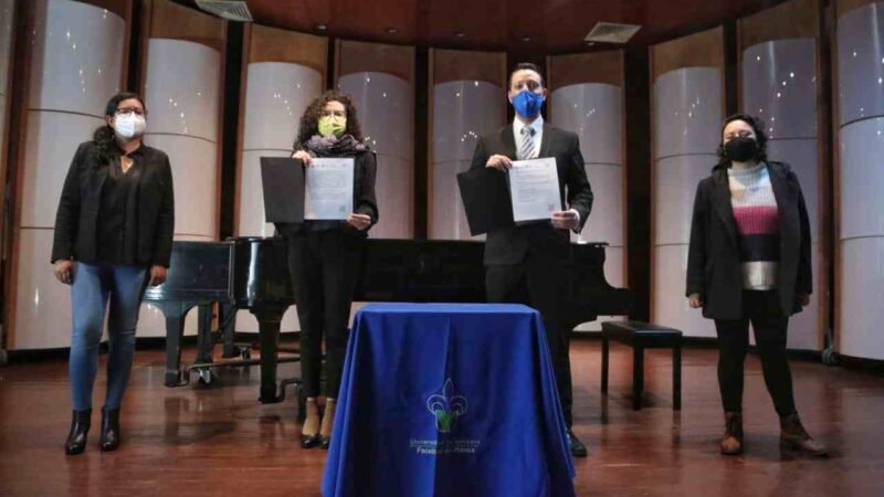 FIRMAN CONVENIO PARA PROFESIONALIZAR A PROFESORES DE MÚSICA