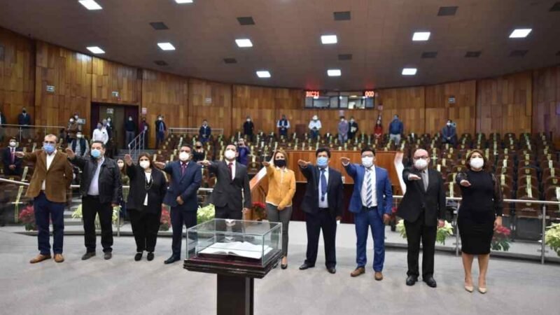 TOMA CONGRESO LA PROTESTA DE LEY A LOS NUEVOS COMISIONADOS DE LA CEAPP