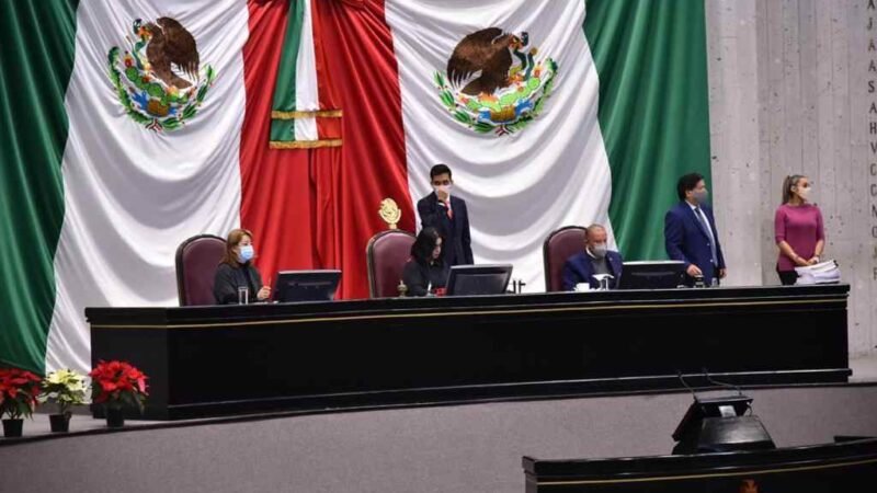 DETERMINA CONGRESO NO RATIFICAR EN EL CARGO A DOS MAGISTRADOS DEL PODER JUDICIAL