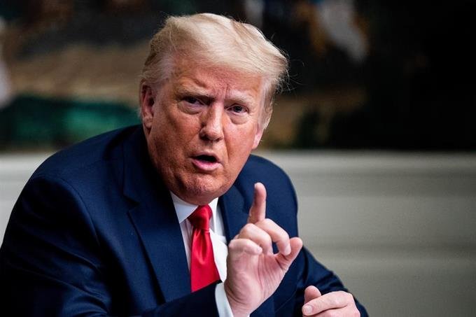 TRUMP RECHAZA FIRMAR LEY DE ALIVIO ECONÓMICO POR COVID-19 APROBADA EN EL CONGRESO
