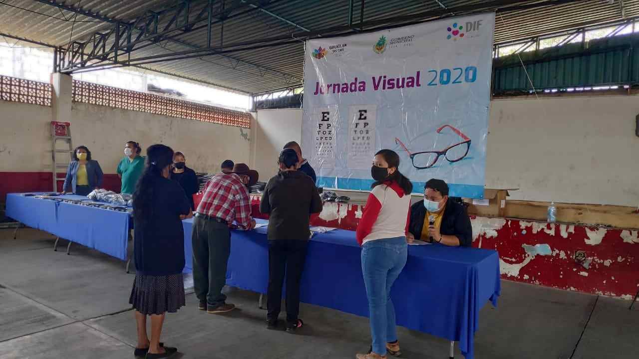 UN ÉXITO, PROGRAMA DE ENTREGA DE LENTES