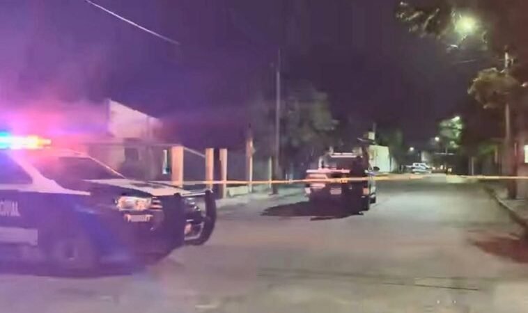 LO EJECUTAN Y LE DEJAN NARCOMENSAJE