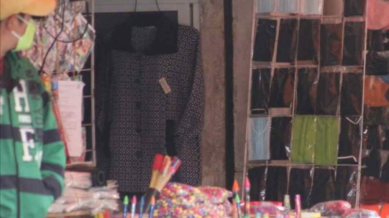 CONTINÚA LA VENTA DE COHETES EN HUATUSCO