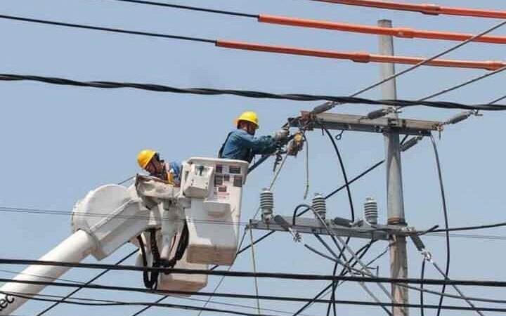 CFE DESCARTA DAÑOS AL SISTEMA NACIONAL ELÉCTRICO POR APAGÓN EN EL PAÍS