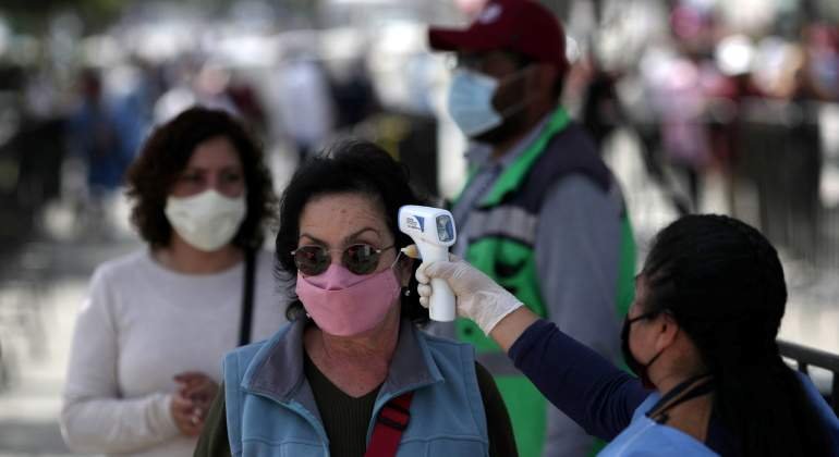 MÉXICO SUMA 110,074 MUERTES POR COVID