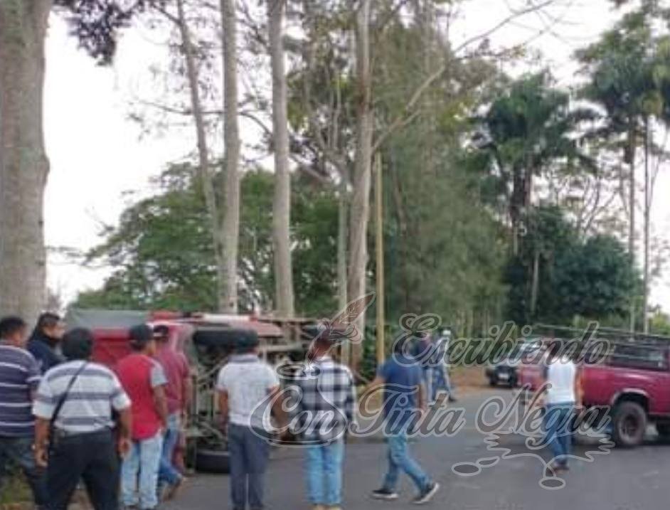 VUELCA VENDEDOR DE MUEBLES EN COMAPA