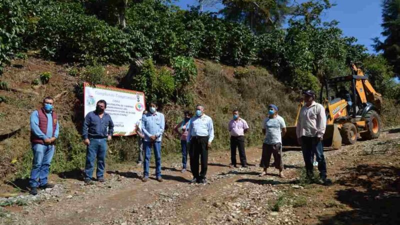 INICIA OBRA EN RINCÓN XONOTLA