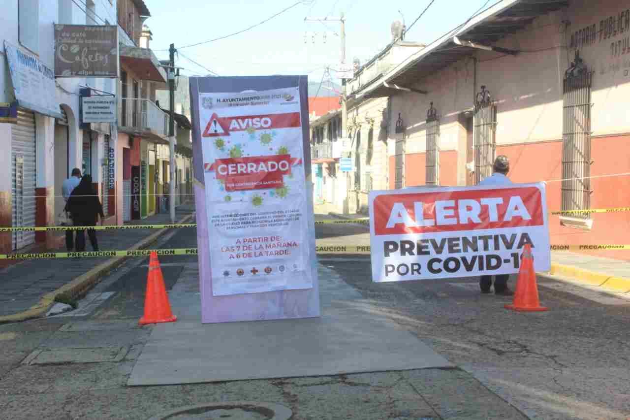 CIERRAN CENTRO DE HUATUSCO