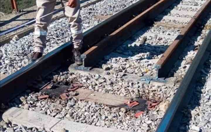EVITA IPAX DESCARRILAMIENTO DEL TREN
