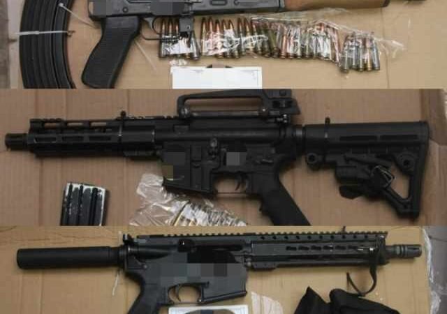 CAEN 8 CON ARMAS Y EQUIPO TÁCTICO