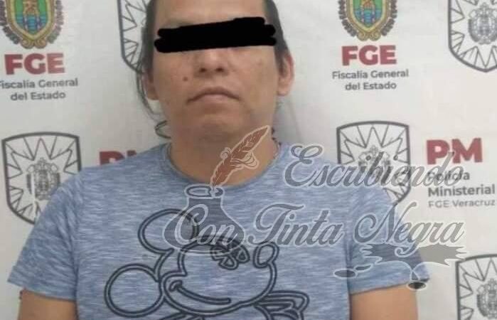 DETIENEN AL “MICKEY” POR ABUSAR DE SUS SOBRINAS