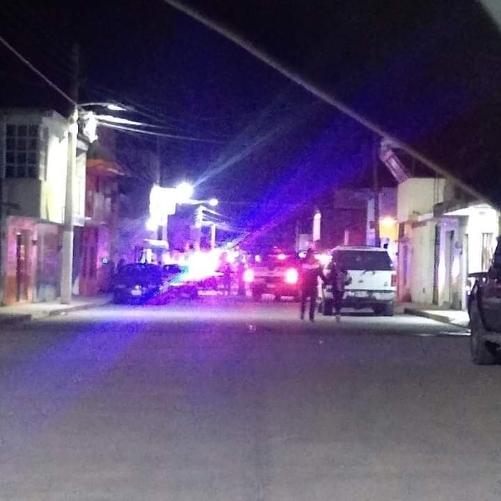 BALEAN A MADRE E HIJO