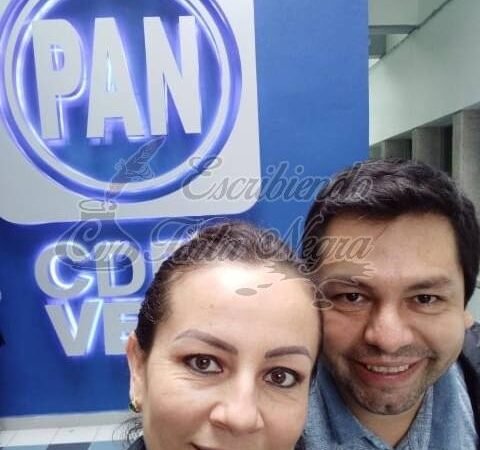 “ALCALDE BAILADOR” SE REGISTRA COMO PRECANDIDATO EN ZENTLA