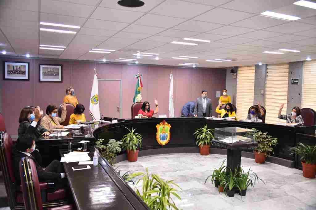 AUTORIZA CONGRESO LOCAL LICENCIA A TRES PRESIDENTES MUNICIPALES