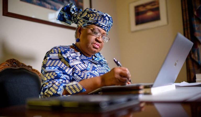 LA NIGERIANA NGOZI OKONJO-IWEALA, PRIMERA MUJER EN DIRIGIR LA OMC