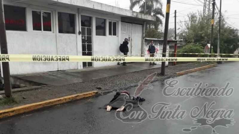 TAXI ATROPELLA Y MATA A ANCIANA