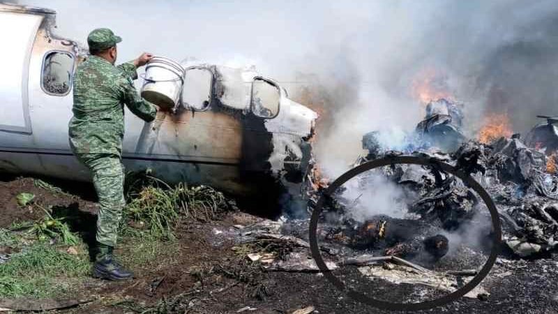 SE DESPLOMA AVIÓN DE LA SEDENA