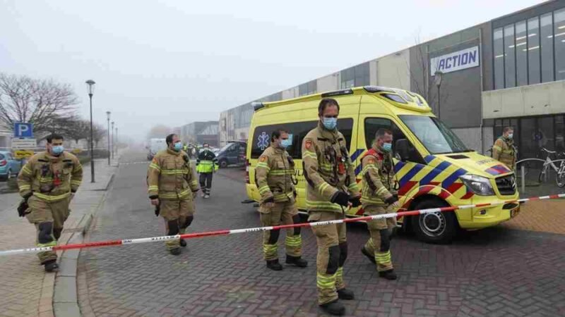 LANZAN BOMBAZO CONTRA CENTRO COVID EN HOLANDA; NO HAY HERIDOS