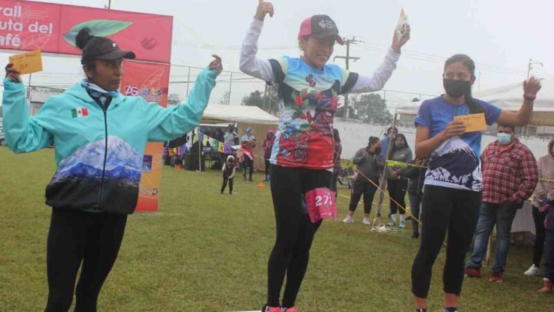 UN ÉXITO, SEGUNDO TRAIL DE IXHUATLÁN
