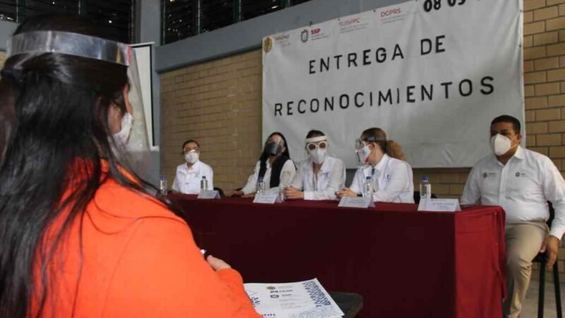 PROMUEVEN REINSERCIÓN SOCIAL DE MUJERES