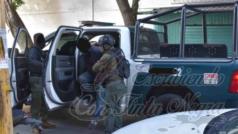 CAPTURAN A ELÉCTRICO CON ARMA Y DROGA