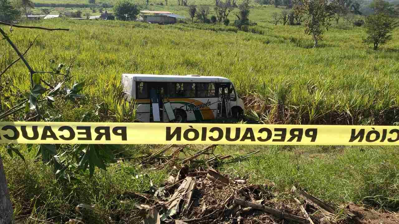 13 LESIONADOS POR ACCIDENTE DE TERRANOVA