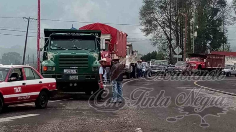 PROTESTA AMOTAC POR ALZA A COMBUSTIBLES