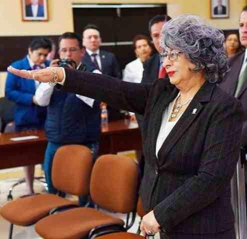 APRUEBAN JUICIO POLÍTICO CONTRA MAGISTRADA